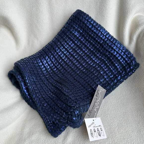 NWT dark navy blue loop scarf - Picture 1 of 6